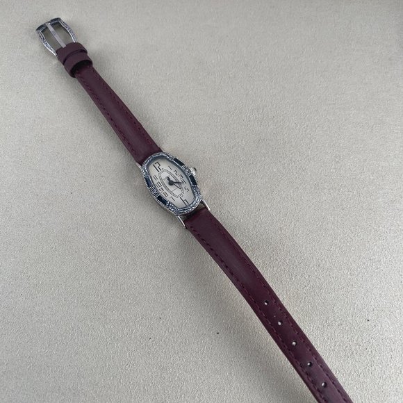 Vintage Western Styled Sterling Silver Ecclissi with Engraved Case Black Enamel - Picture 5 of 7